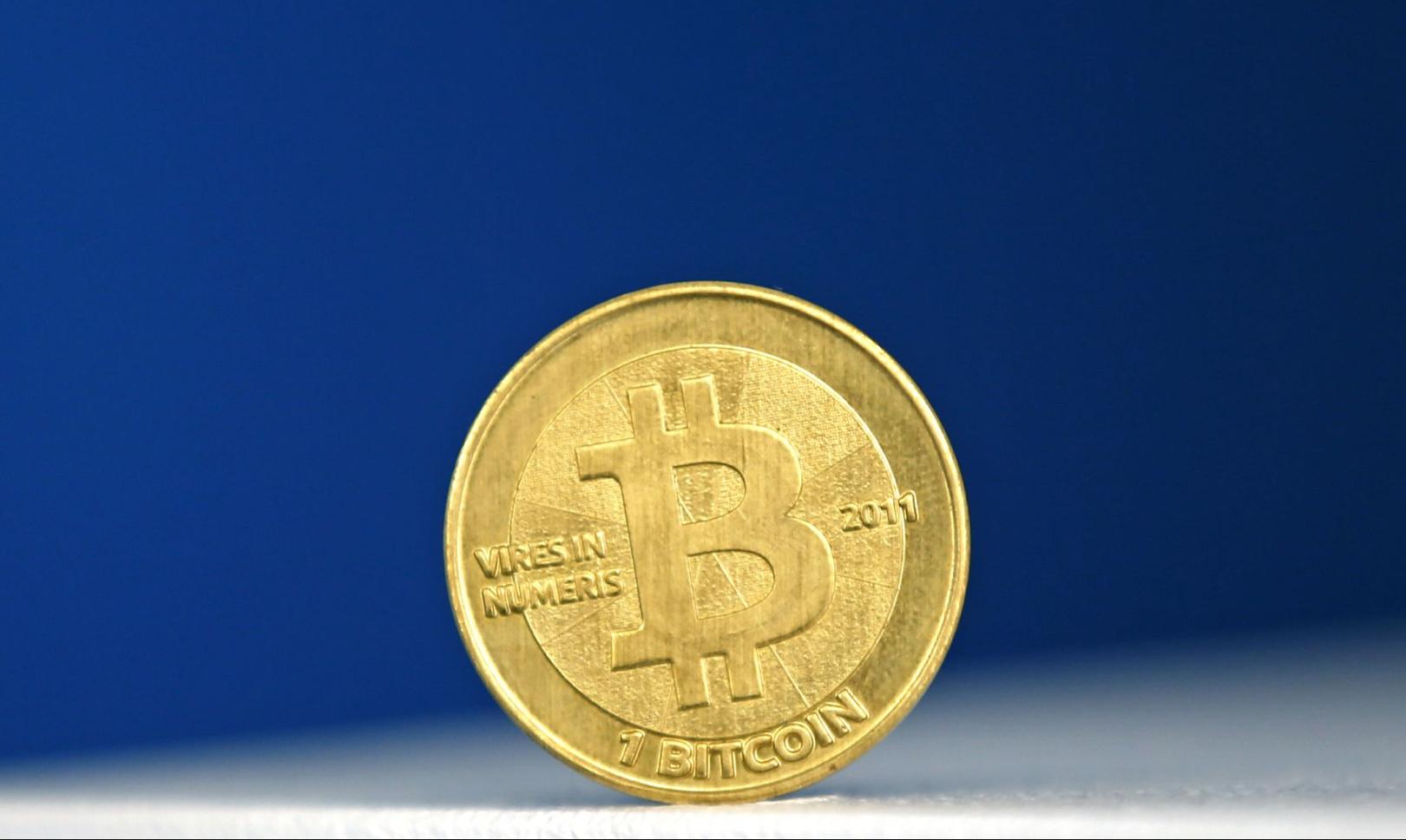 Bitcoin rośnie o prawie 10 proc. Wyrwał się ze stabilizacji - Bankier.pl