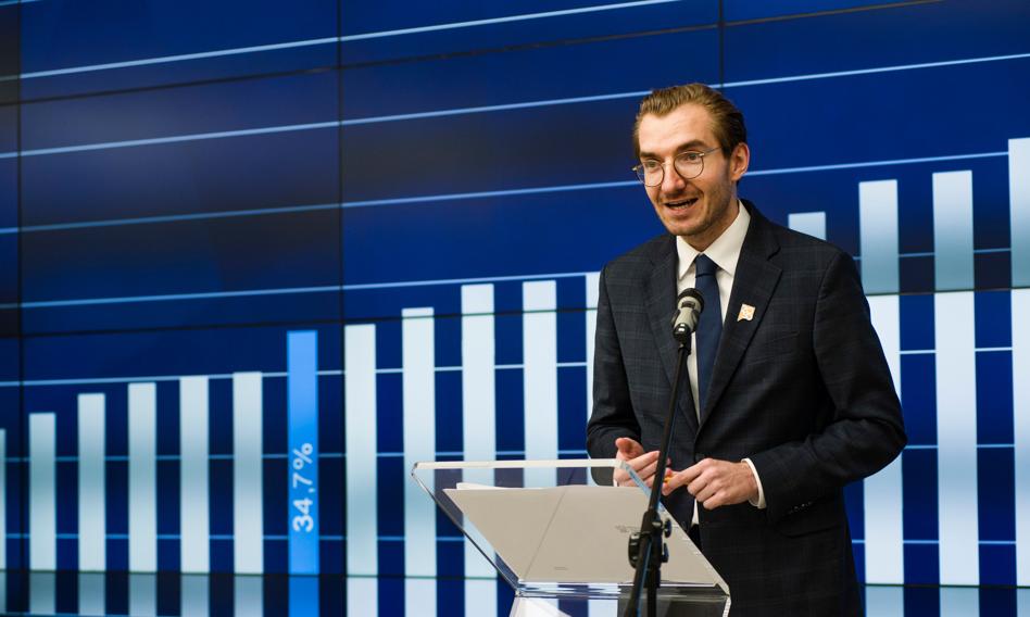 "Pierwsze klucze" już w koszu na śmieci? "Napędziłyby tylko ceny mieszkań"
