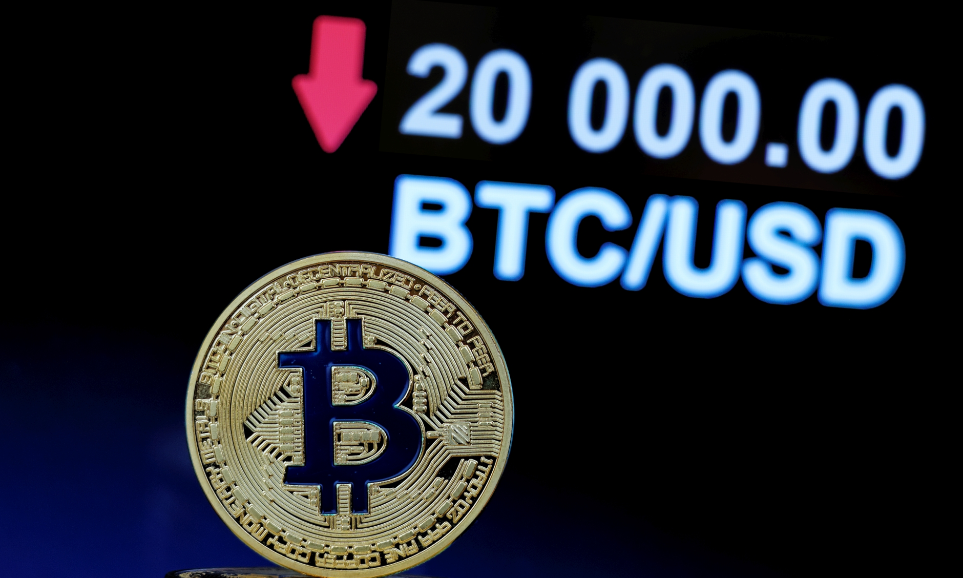 Cena bitcoina spadła poniżej 20 tys. USD. Wyprzedaży ciąg dalszy -  Bankier.pl
