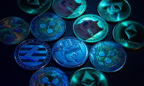 Projekt ustawy o rynku kryptoaktywów skierowany do komisji
