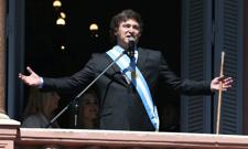 Milei bierze się za reformę rynku pracy i uproszczenie podatków