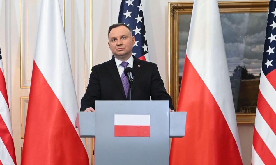 Prezydent: Chcemy, aby decyzję w sprawie MiG-ów NATO podjęło wspólnie