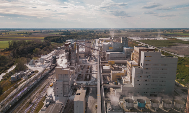 Odprawy sięgają 21 pensji. Największy producent soli wygasza zakład w Janikowie