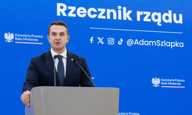 Miliony za kontrakty lekarzy pod lupą rządu. Projekty ustaw mają trafić do Sejmu we wrześniu