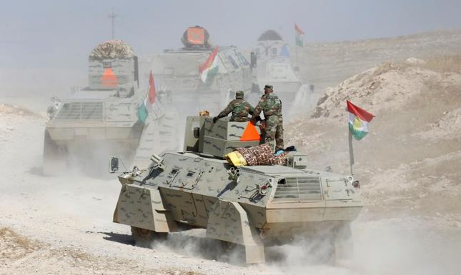 Irak: siły rządowe i Kurdowie kontynuują ofensywę w rejonie Mosulu