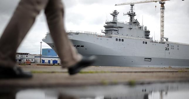 <h6>Okręt Mistral</h6>