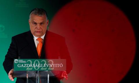 Orban: Dodatkowe zyski koncernu MOL ze sprzedaży paliw trafią do budżetu