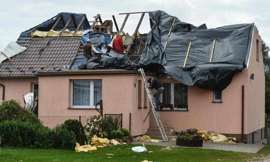 Sejmik dolnośląski przekaże 450 tys. zł gminom poszkodowanym w nawałnicach