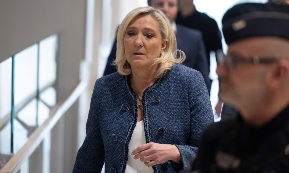 „To kaźń demokracji”. Zjednoczenie Narodowe protestuje przeciw wyrokowi dla Le Pen