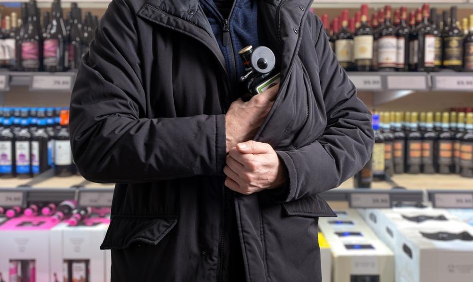 Te towary najczęściej giną w sklepach. "Kradniemy pod wpływem impulsu lub okazji"