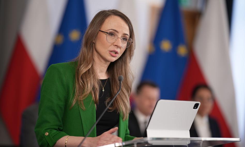 Dziemianowicz-Bąk: Fikcyjne B2B to ponad 2 mld zł strat rocznie