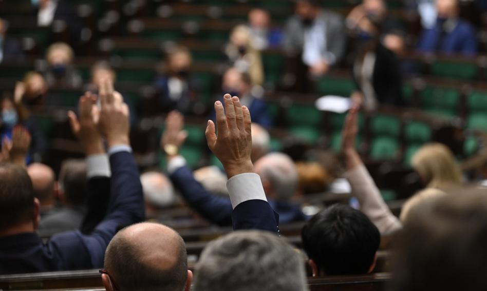 Sejm zajmie się zmianami w ustawie o SN i poprawkami Senatu do ustaw ws. 14. emerytury i pierwszeństwa pieszych