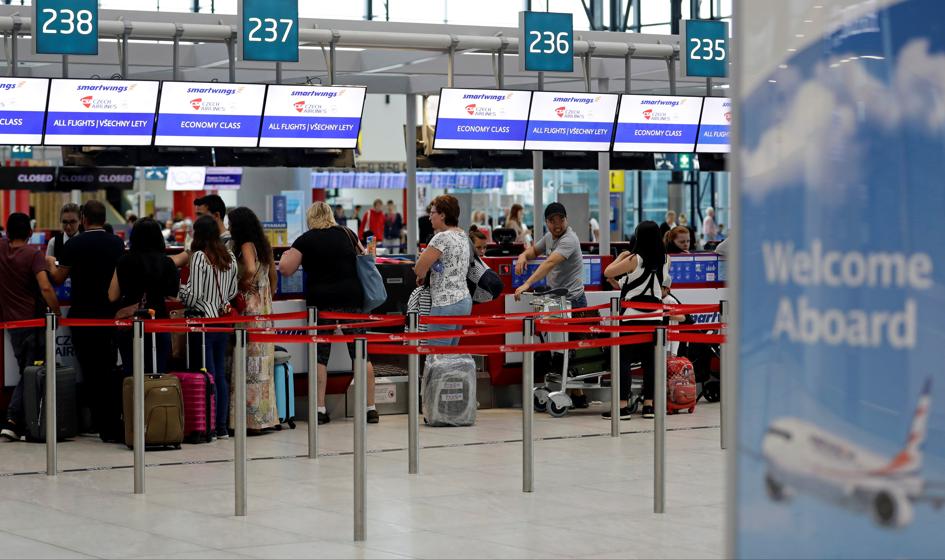 Gorące krzesła w samolocie? Linie lotnicze sprzedają więcej biletów, niż mają miejsc na pokładzie