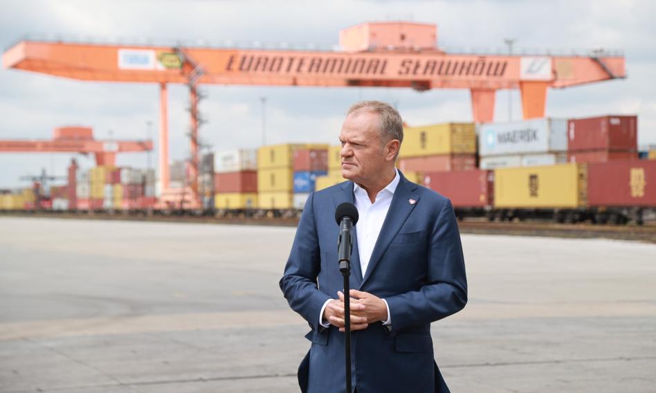 Największy hub transportowy Europy w Polsce. Tusk: Aby zarabiać