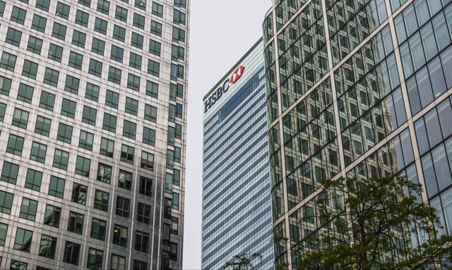 AI zamiast bankiera. Czołowy bank planuje zwolnić 20 tysięcy pracowników