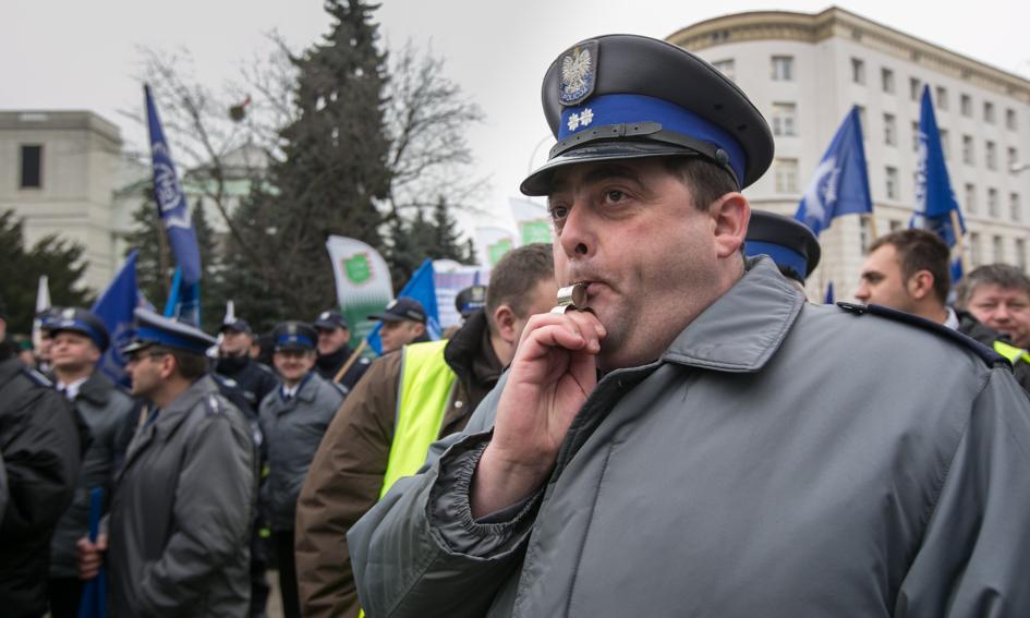 Policjanci dostaną po 202 zł podwyżki