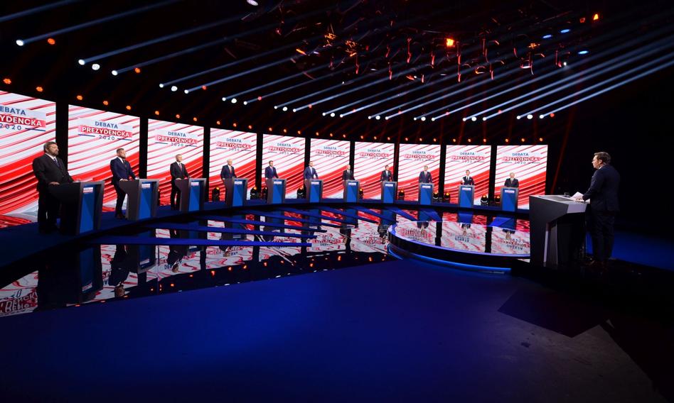 Debata prezydencka. "Precz z euro" i "Menelowe+"