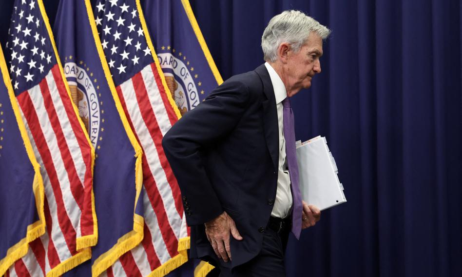 Fed rusza ze skupem bonów skarbowych. Stopy ścięte, ale Trump kręci nosem