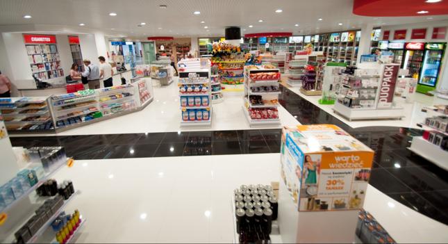 Wnętrze baltonowskiego sklepu