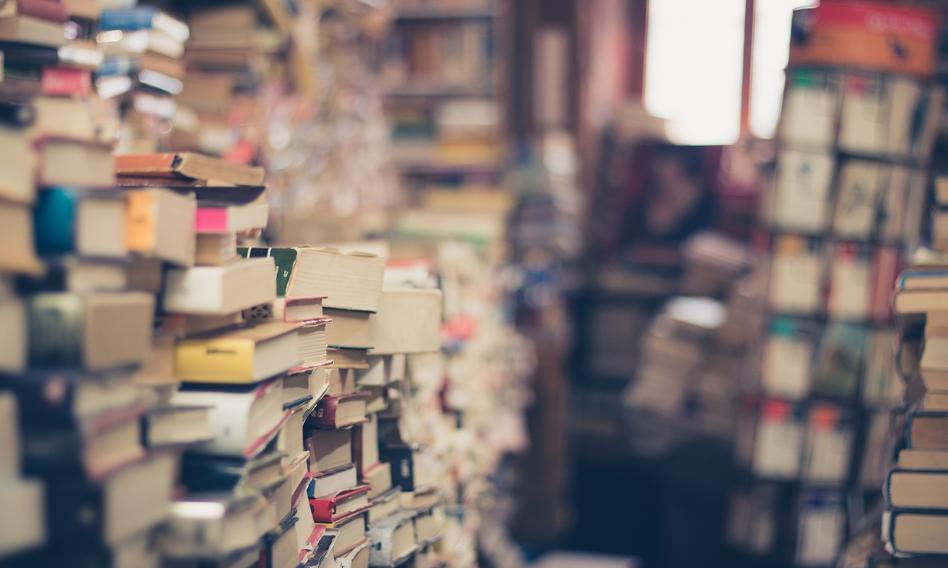Bibliotekarka z Kijowa: Największe wzięcie mają teraz książki historyczne i psychologiczne. Ludzie czytają też poezję