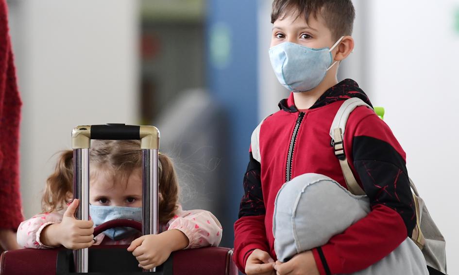 Małe dzieci mogą zakażać COVID-19 skuteczniej niż dorośli