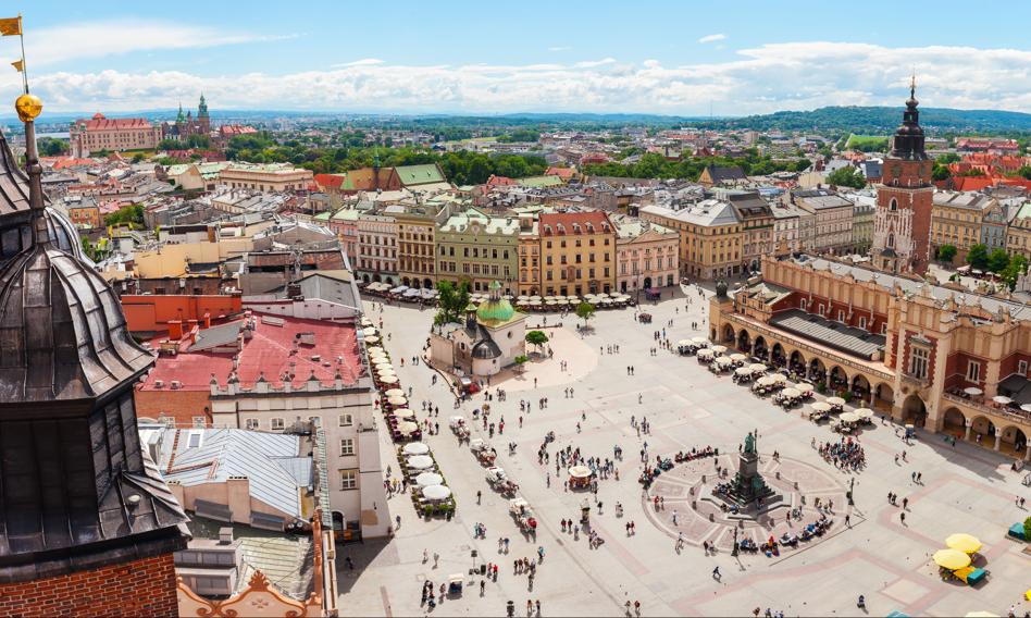 Kraków kontra Warszawa. Miasta zrównały się pod względem zatrudnienia w sektorze usług biznesowych