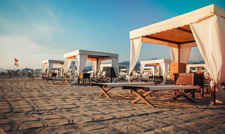 Najdroższa plaża we Włoszech. Ile trzeba zapłacić za wejście? Kwota robi wrażenie
