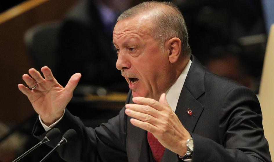 Krach na tureckiej lirze po tym, jak Erdogan zwolnił szefa banku centralnego