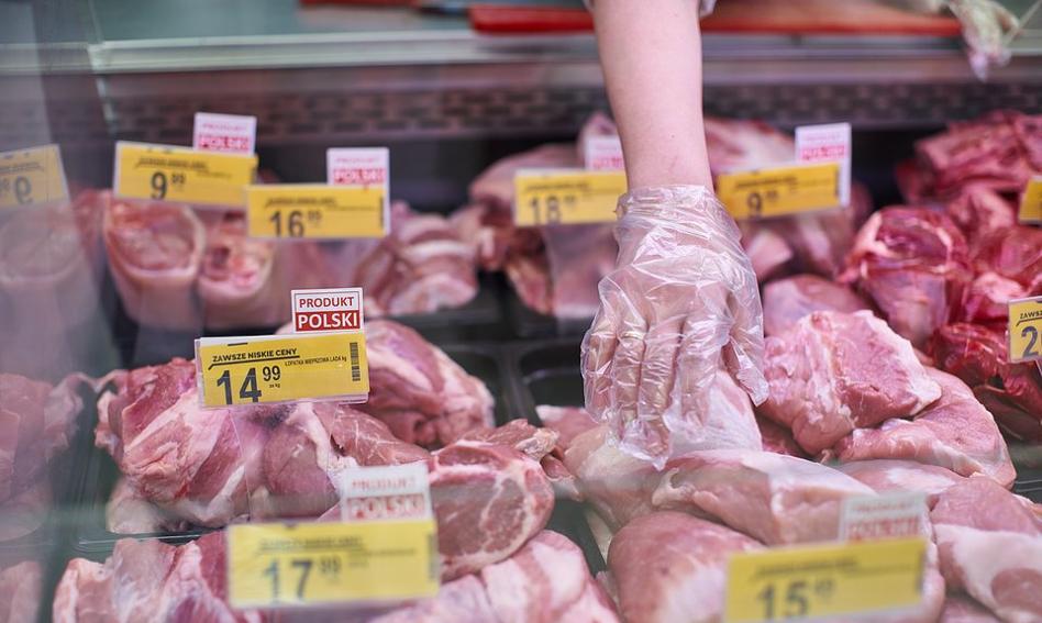 Produkty na wagę coraz popularniejsze w Biedronkach