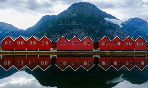 Gmina w Norwegii chce wprowadzić strefę czasową z 26-godzinną dobą