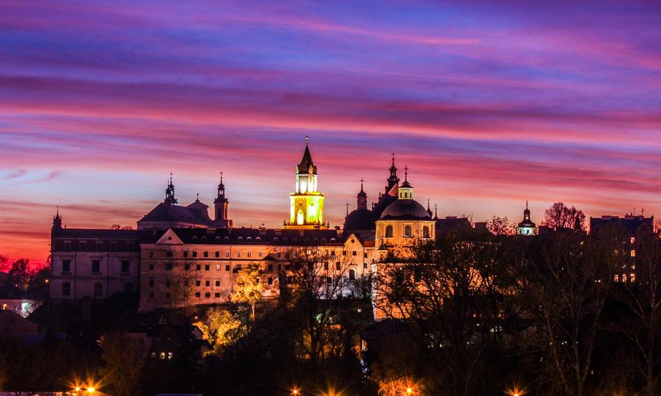 Zarobki w mieście uczelni. Które kierunki pozwalają najlepiej zarobić?