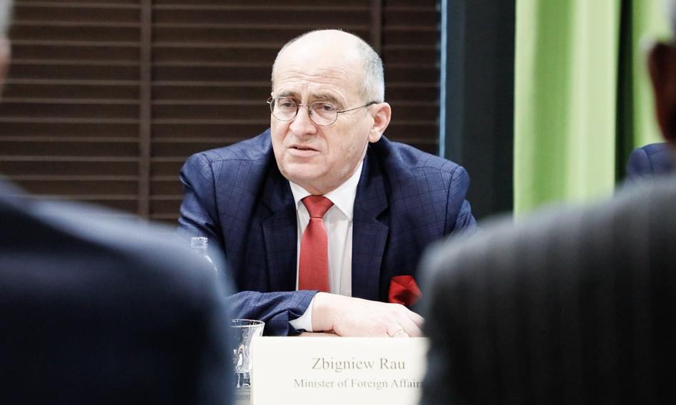Były minister oskarżony o mobbing przez jednego ze współpracowników