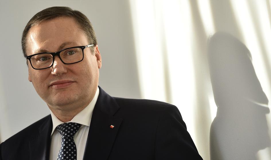 Majątek na ratowanie SKOK-ów wpłynął do spółki senatora PiS