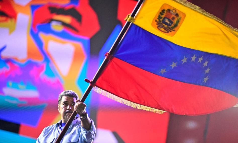 У Мадуро нет шансов на президентство? Кандидат от оппозиции имеет более чем 20-процентное преимущество в опросах