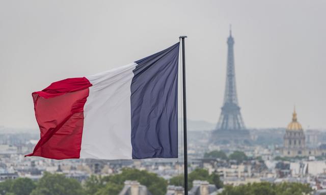 La France va se serrer la ceinture.  Mais les politiques de gauche pourraient aggraver les problèmes financiers