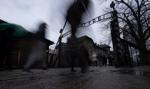 Koniec procederu "nocnych wycieczek" do Auschwitz. Muzeum uderza w nieuczciwych przewoźników