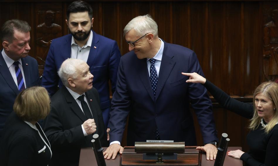 Kaczyński i 50 posłów PiS ukarani za obelgi pod adresem Giertycha w Sejmie