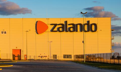 Zalando zwolni 2700 osób. Pracę straci około 500 Polaków