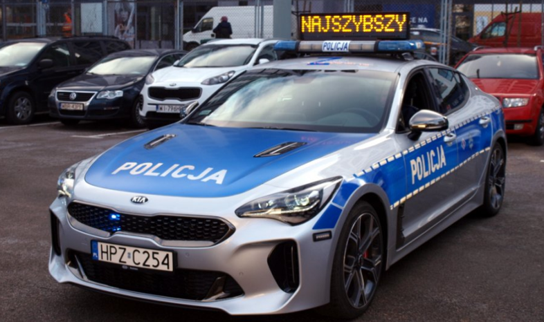 Zasadzka na kibiców z Hiszpanii na S8. Zamaskowani napastnicy wybiegli z lasu i zablokowali autokary