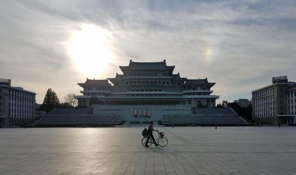 Nieokreślona choroba układu oddechowego. Korea Północna zarządza lockdown