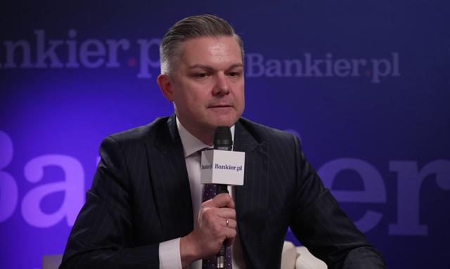 Czy globalne wstrząsy uderzą w polską gospodarkę? Prezes PFR w Bankier.TV