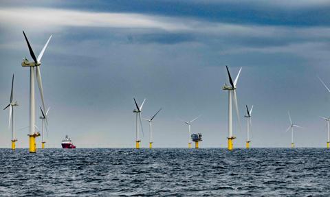 PGE i Orsted zakontraktowały statki do instalacji drugiej części turbin wiatrowych dla Baltica 2