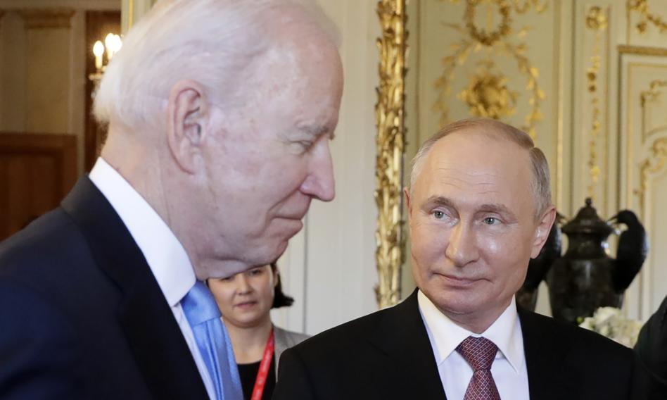 Nerwowy Putin i chłodny Biden. Kto może się czuć zwycięzcą szczytu? Media o spotkaniu prezydentów USA i Rosji w Genewie