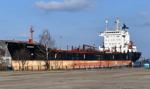 Rosyjski tankowiec opu艣ci port w Gdyni. "Zosta艂 zaklasyfikowany jako odpad"