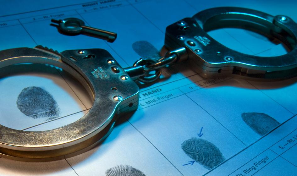Ponad sto milionów euro zarabiają rocznie organizacje przestępcze w Grecji