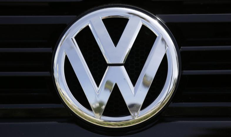 Urzędy badają już sprawę manipulowania pomiarami emisji przez Volkswagena