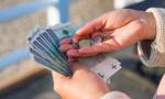 Tyle zarabia połowa pracujących w Polsce. GUS podał medianę płac