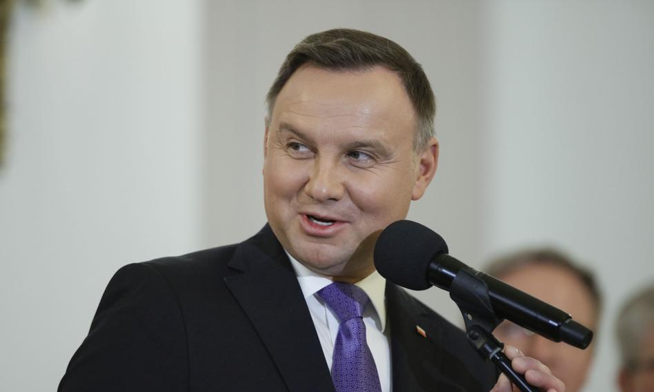 Prezydent wraca do tematu emerytur stażowych. Powołał Radę ds. społecznych