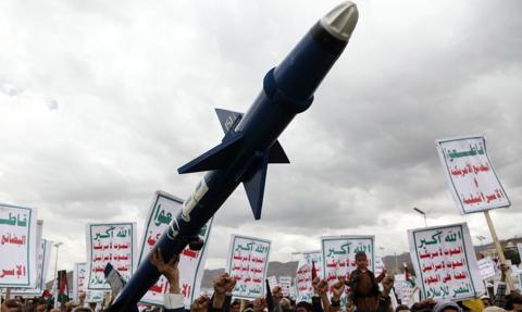 Irak mrozi fundusze terrorystów, ale nie wszystkich. Huti i Hezbollah pozostają bezpieczne