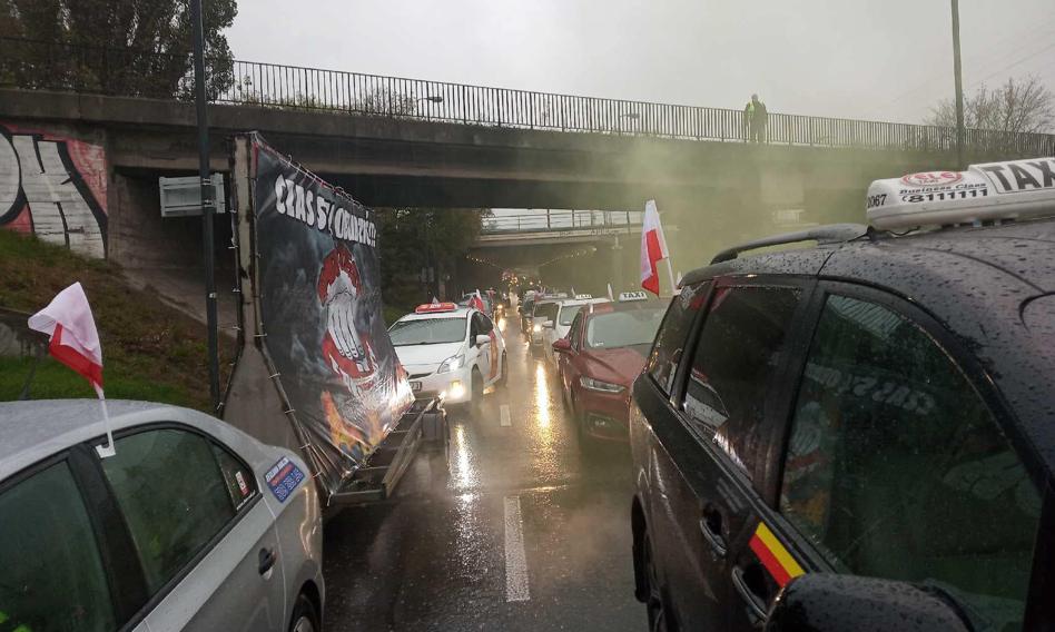 Protest rolników w Warszawie. "Ani Stalin, ani Lenin nie wymyślił co PiS zmienił"